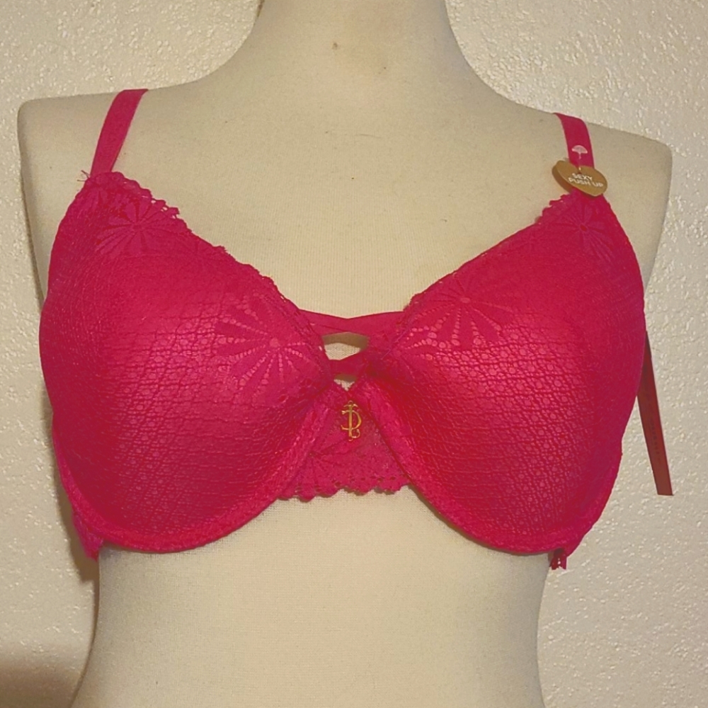 B2G1Free  Juicy Couture Sexy Pushup in "Pink Majesty"